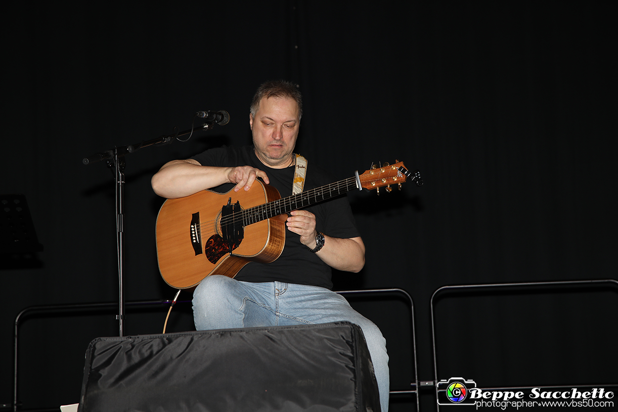 VBS_9993 - Concerto Marco Soria  'Amemanera Musica dalle radici'.jpg